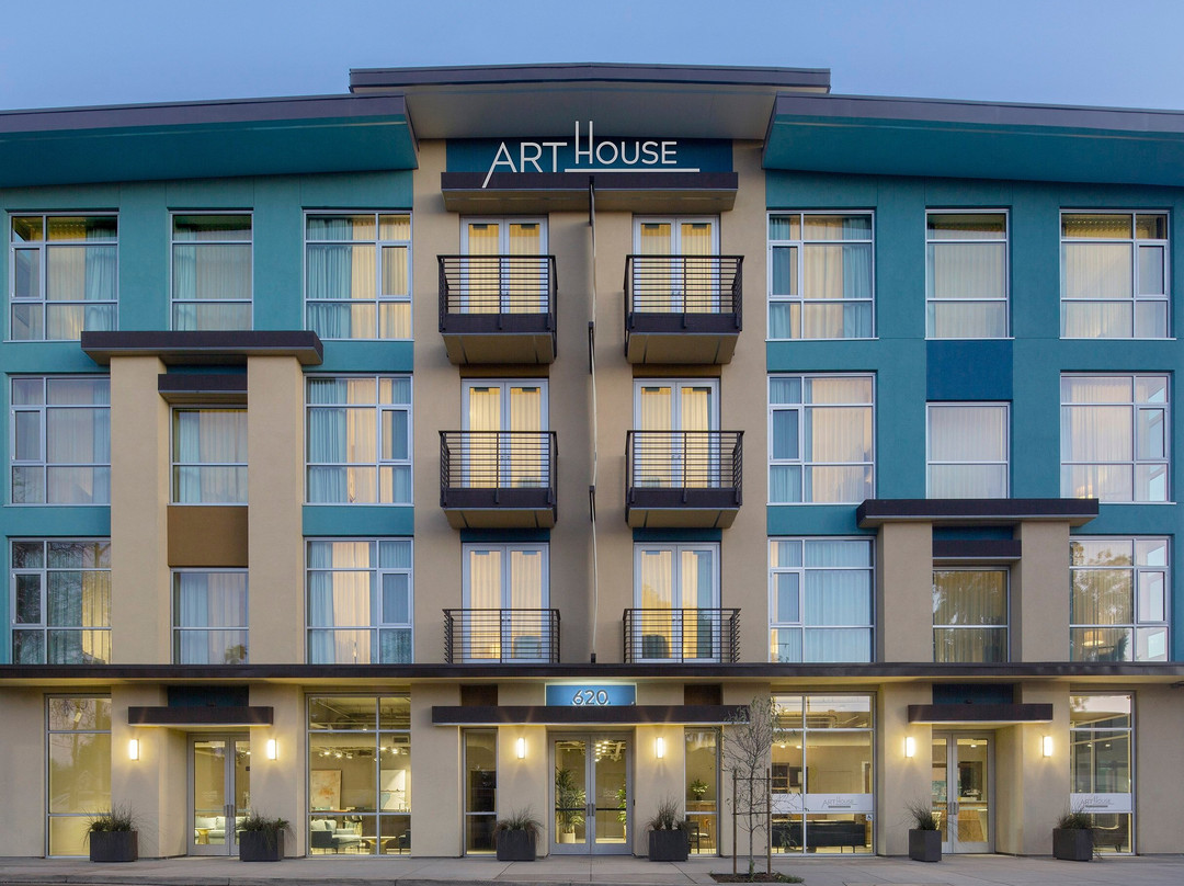圣罗莎酒店住宿-Art House Hotel