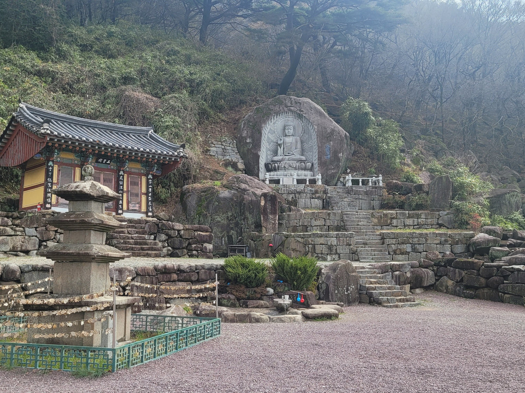 만어사-密阳市必去景点