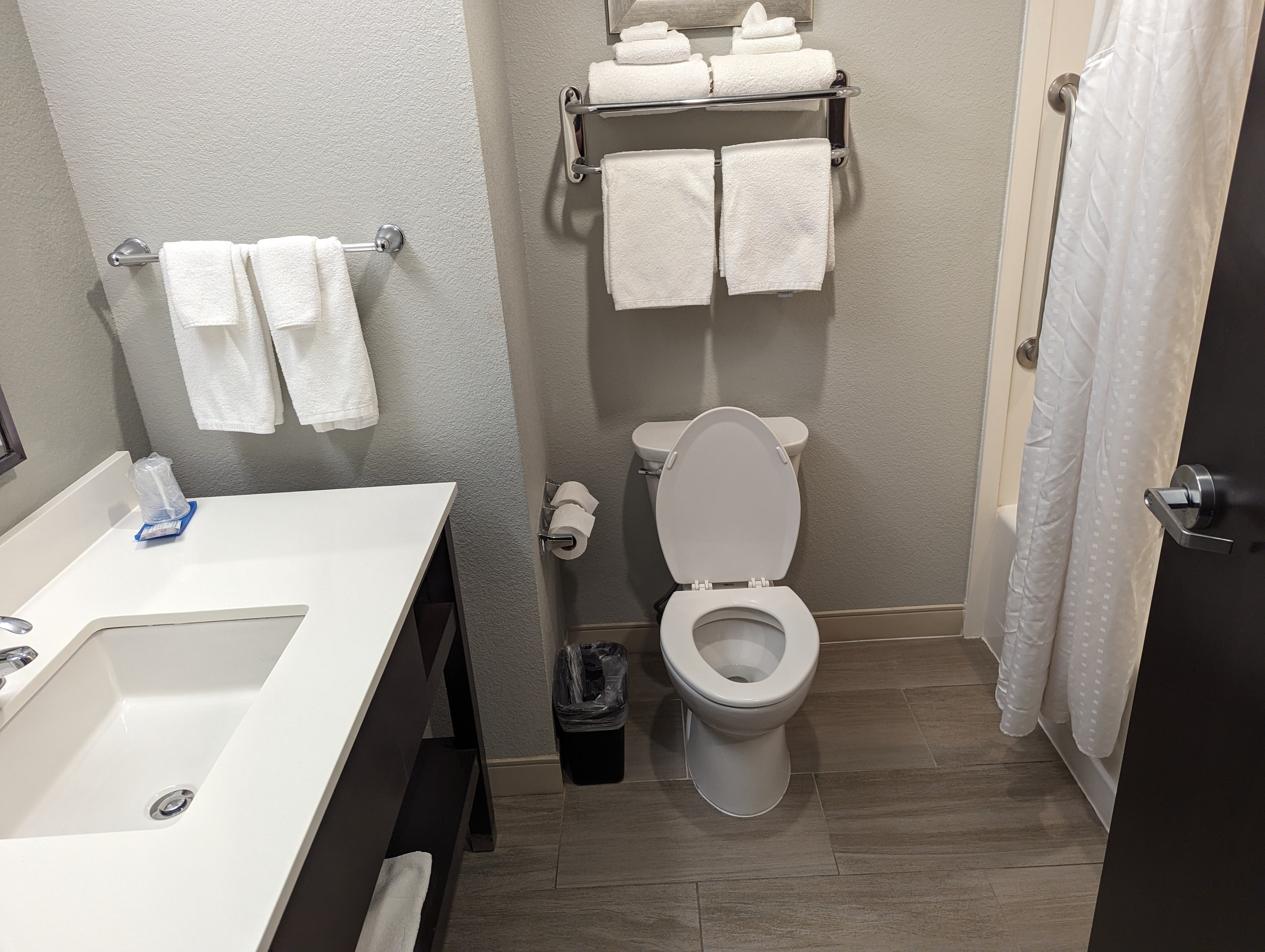 Holiday Inn Express & Suites Oklahoma City Dwtn - Bricktown By IHG-浴室