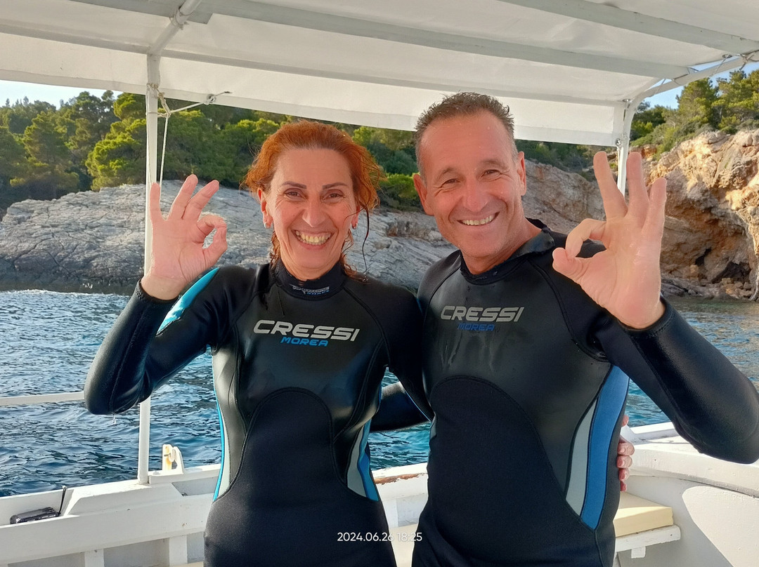 Alonissos Seacolours Dive Center景点图片