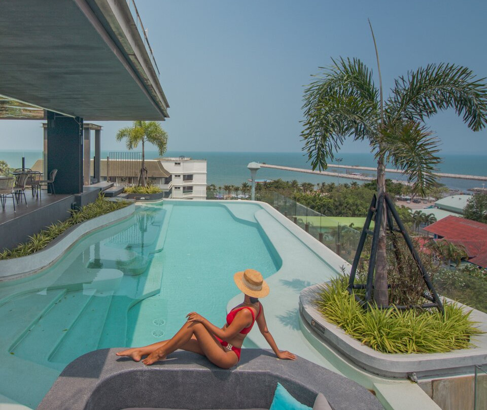Seaphere Pattaya Hotel主图
