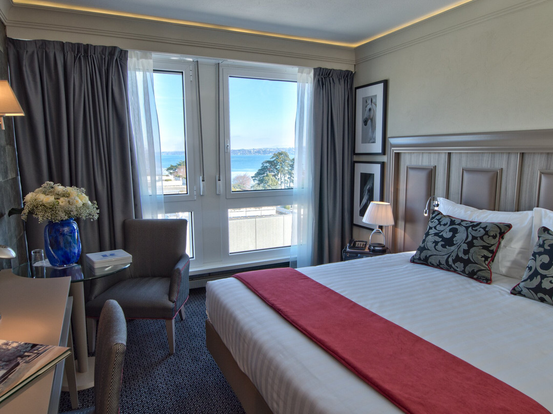 Hôtel Drake Longchamp主图