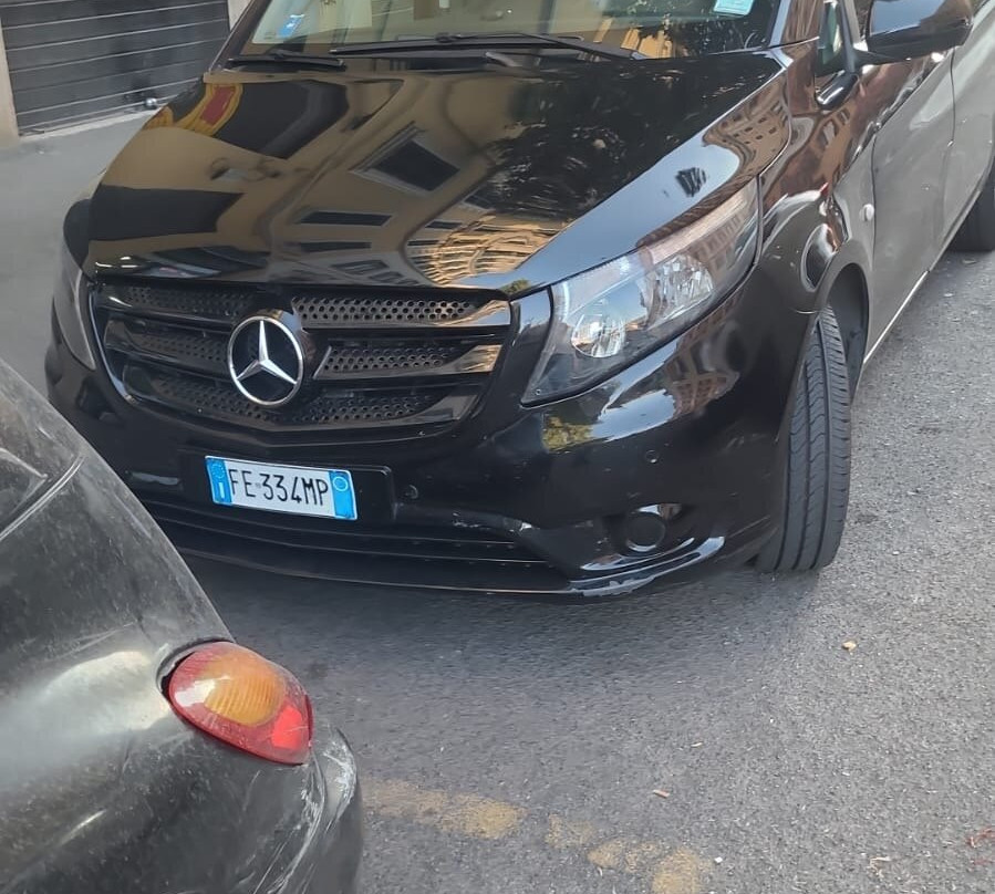 Shared Shuttle-奇维塔韦基亚必去景点