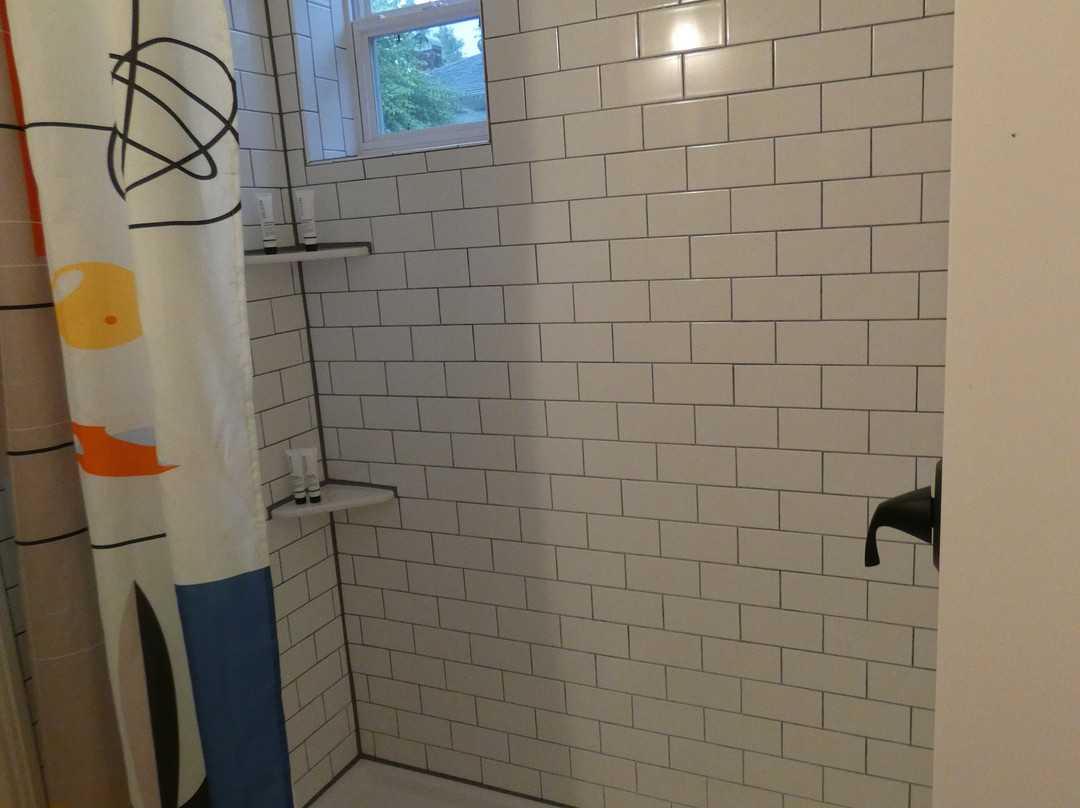 The Sunset Motel主图