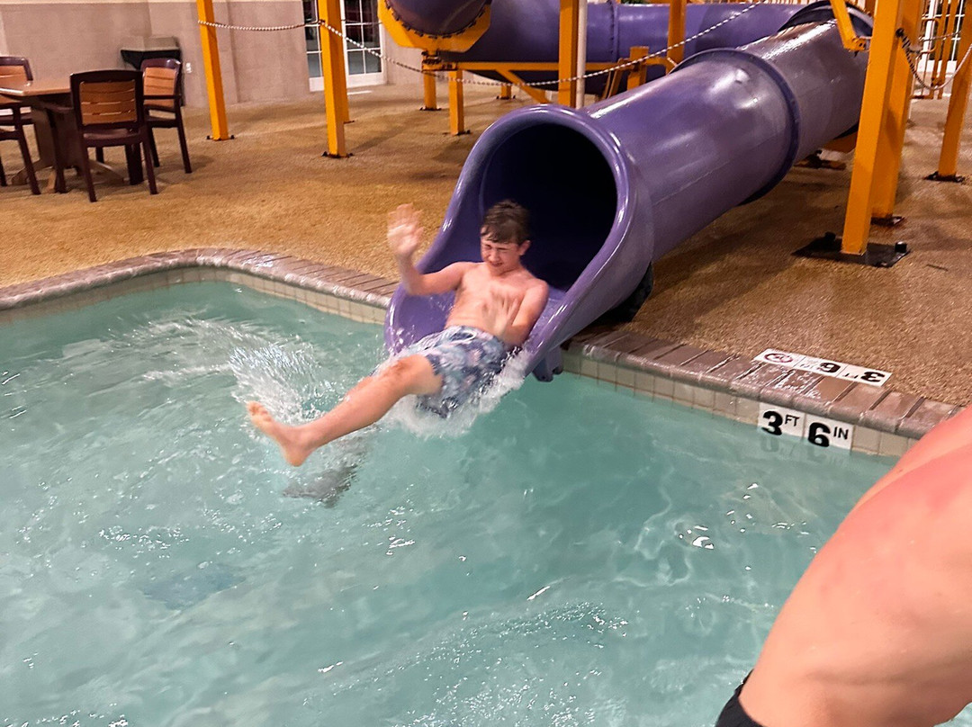 舒尔维尔江山旅馆&套房酒店主图