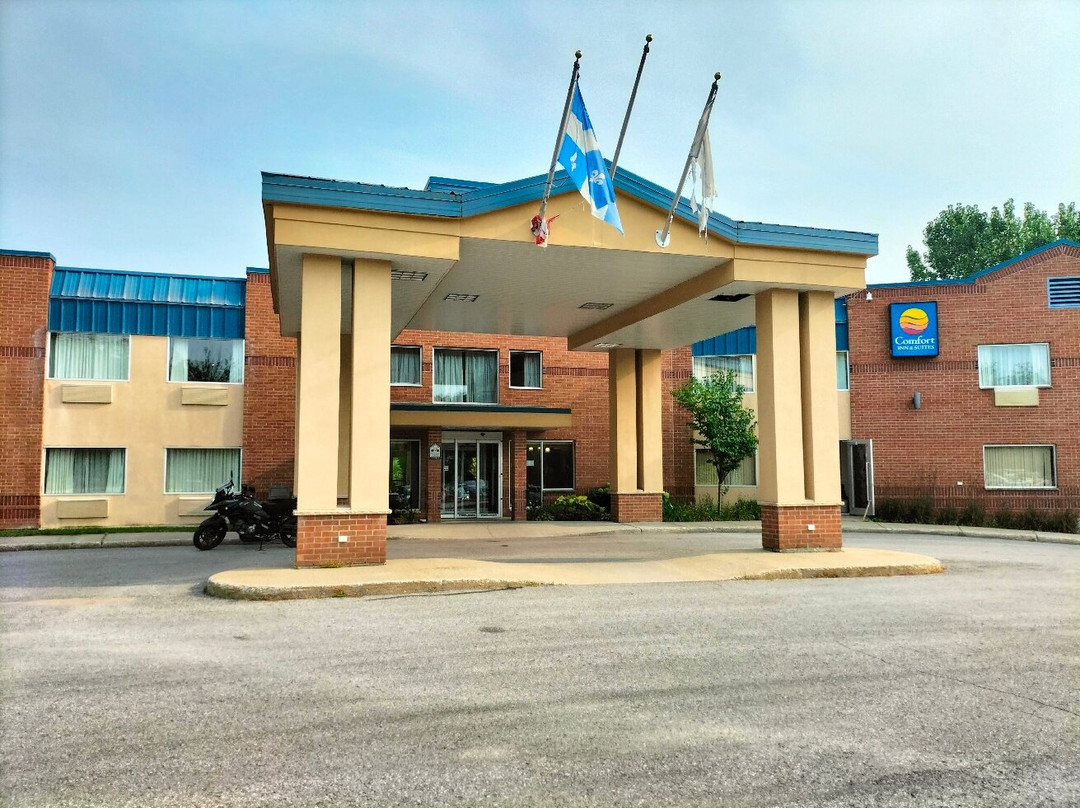 Comfort Inn & Suites Shawinigan主图