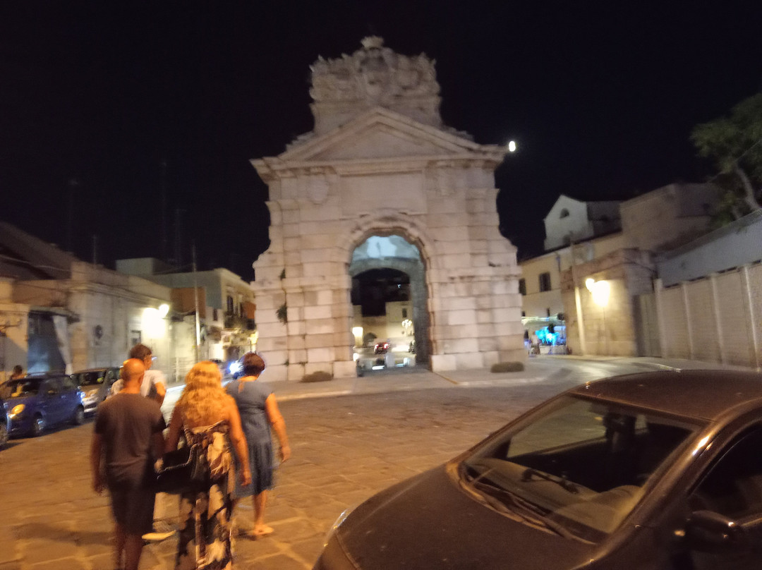 Antica Porta Marina-Barletta必去景点