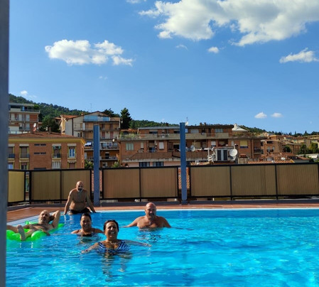 Hotel Montecarlo主图