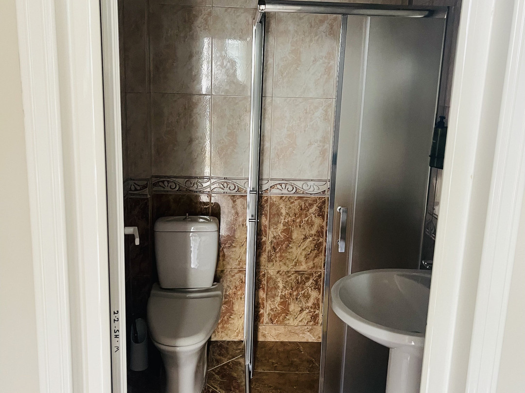 Majestic Hotel主图