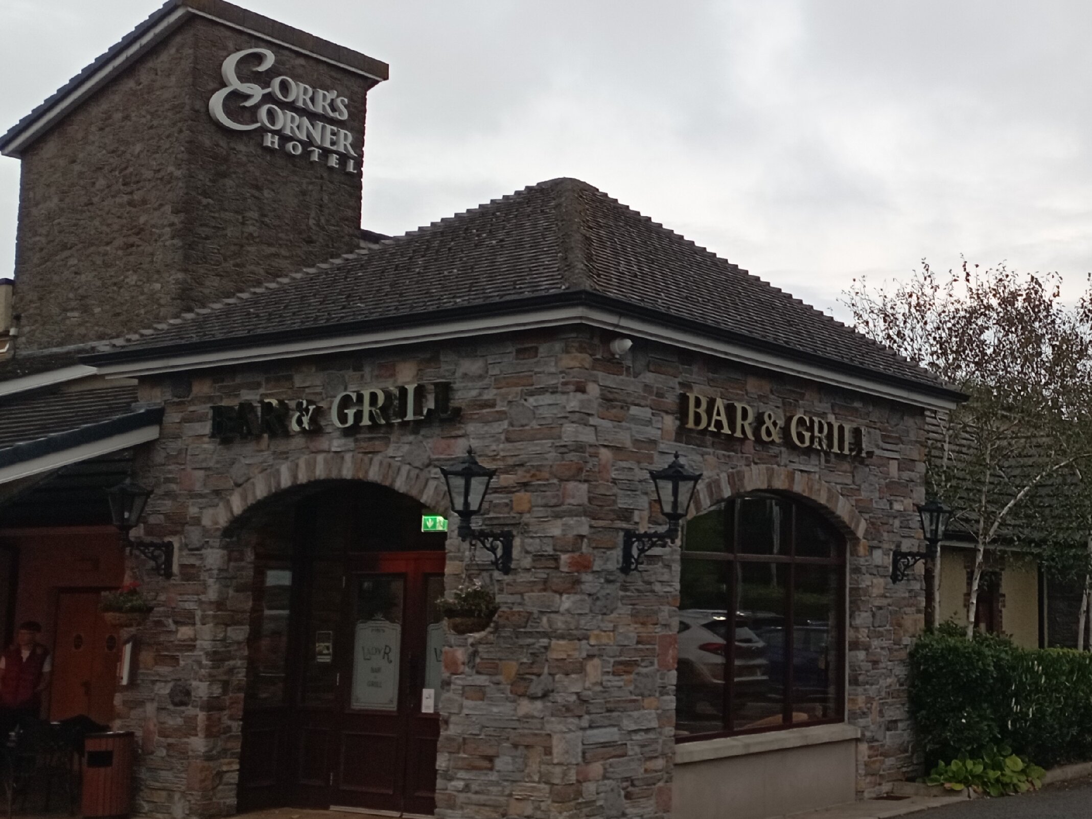 Corrs Corner Hotel-官方