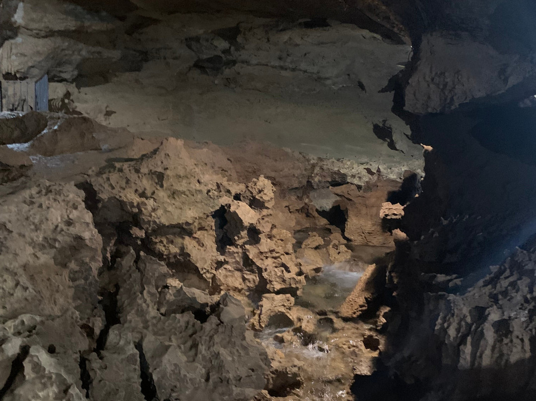 Cueva Del Agua景点图片