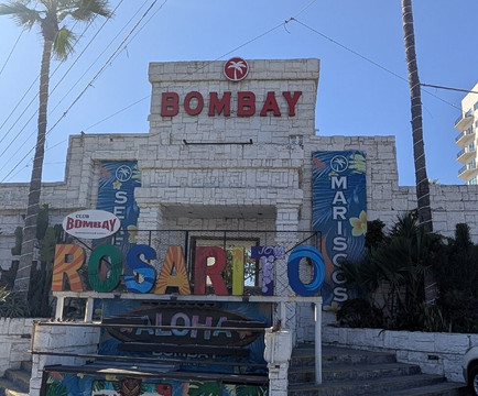 Baja Border Tours-圣地亚哥必去景点