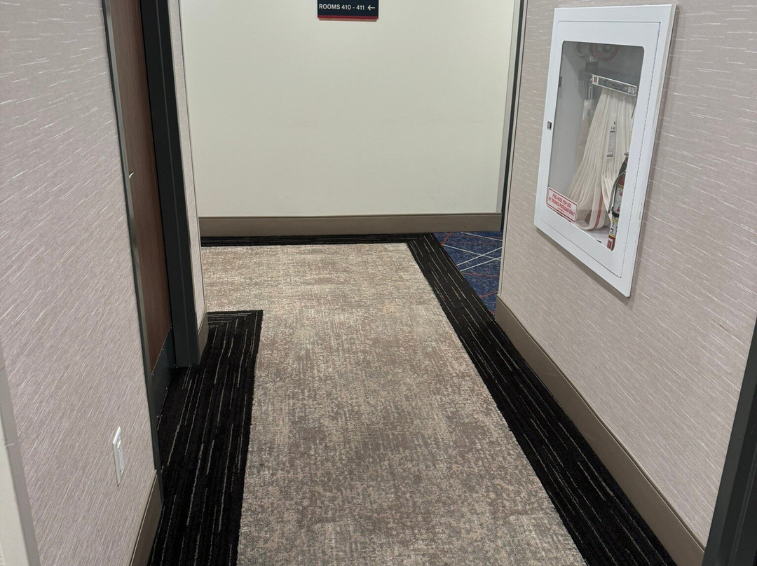 Candlewood Suites Kingston West By IHG主图