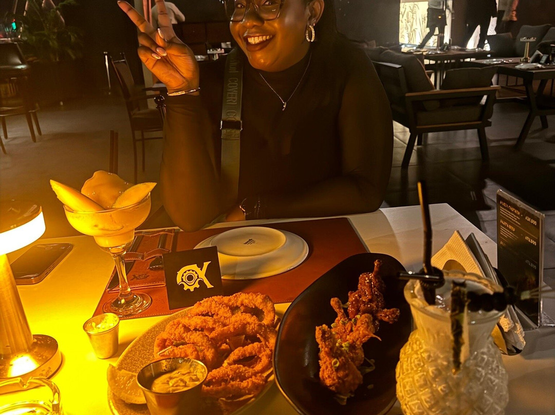 Ox Restaurant & Lounge