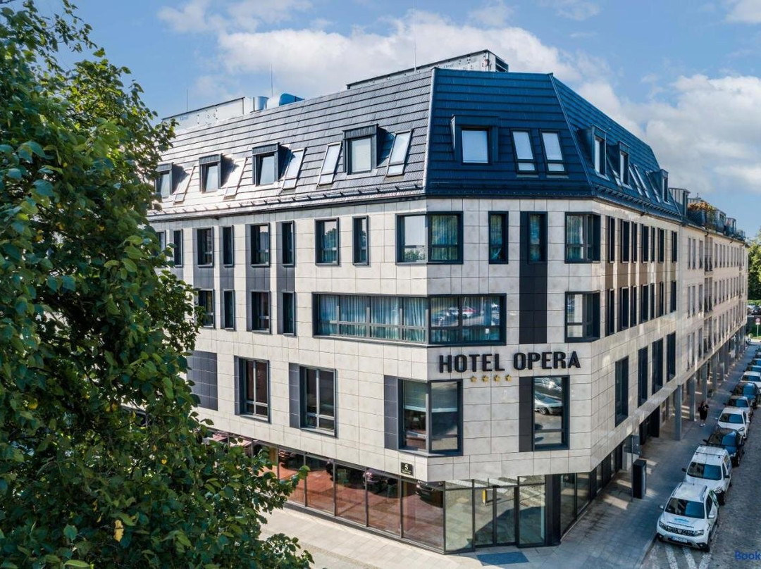 Hotel Opera