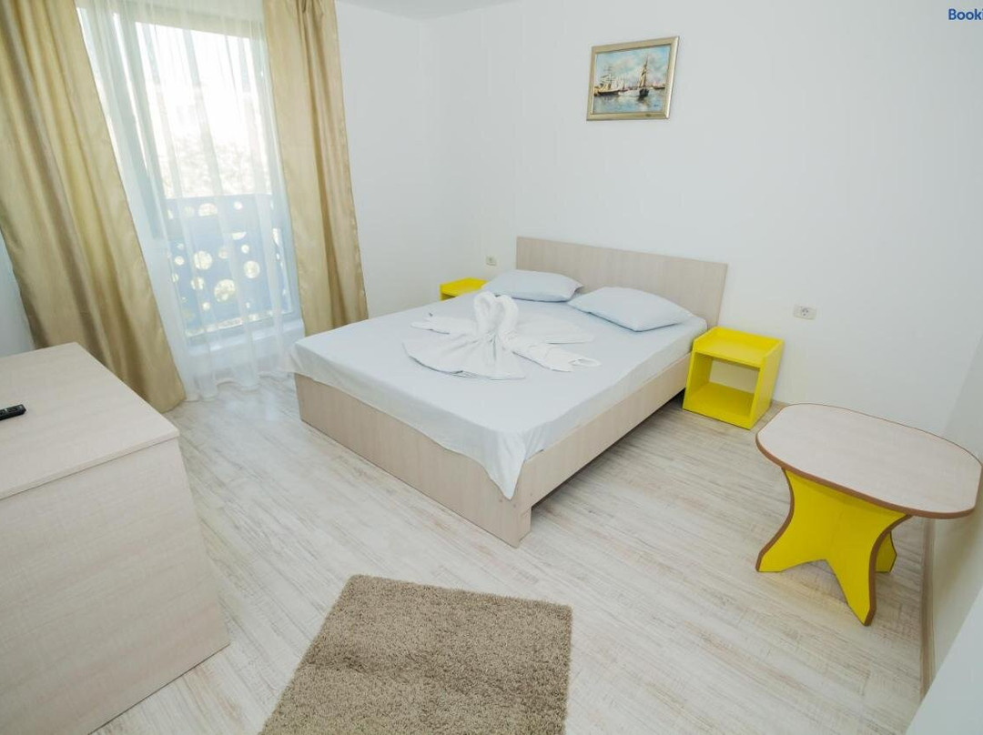 Glam Boutique Hotel