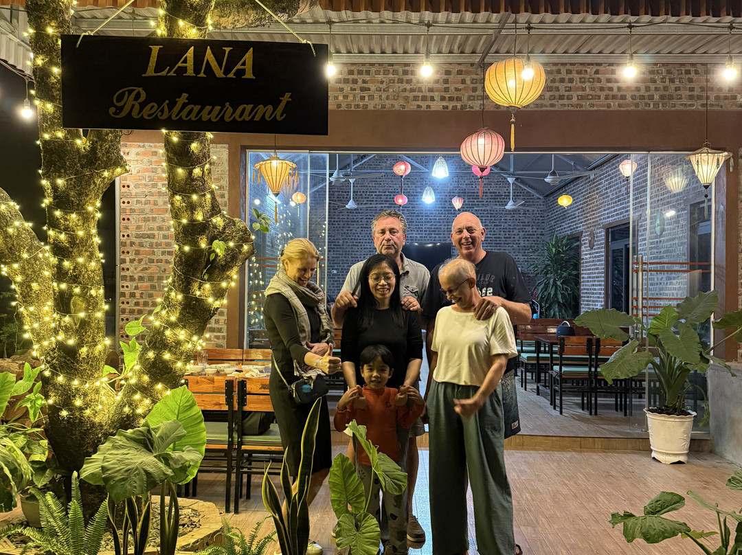 Lana Family Restaurant Tam Coc