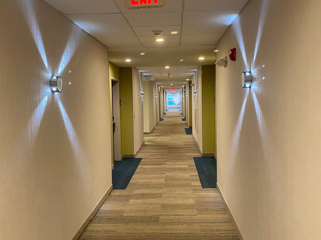 Holiday Inn Express & Suites Salisbury By IHG主图