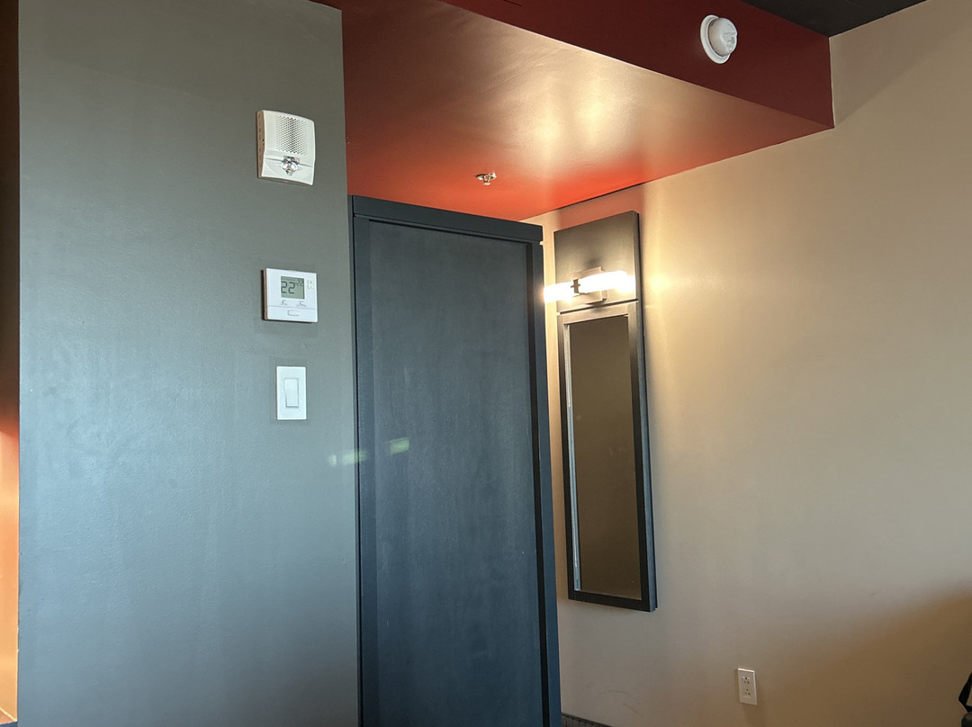 时代大饭店主图