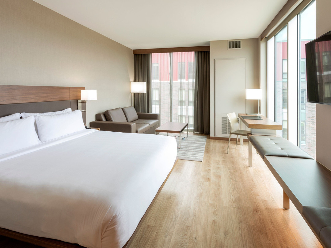 AC Hotel by Marriott Minneapolis West End主图