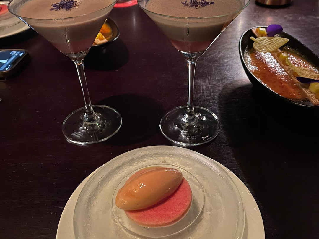 Four Seasons Hotel Kuwait at Burj Alshaya主图