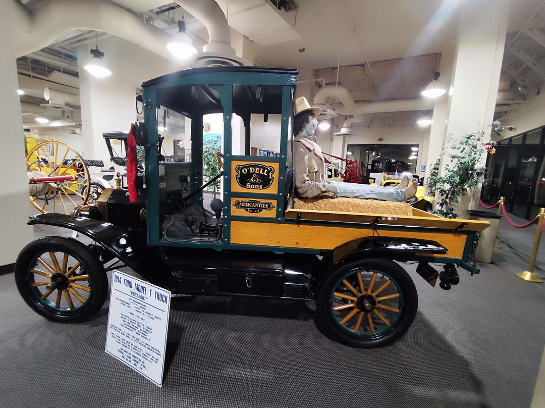 Don Laughlin's Classic Car Museum-拉芙琳必去景点