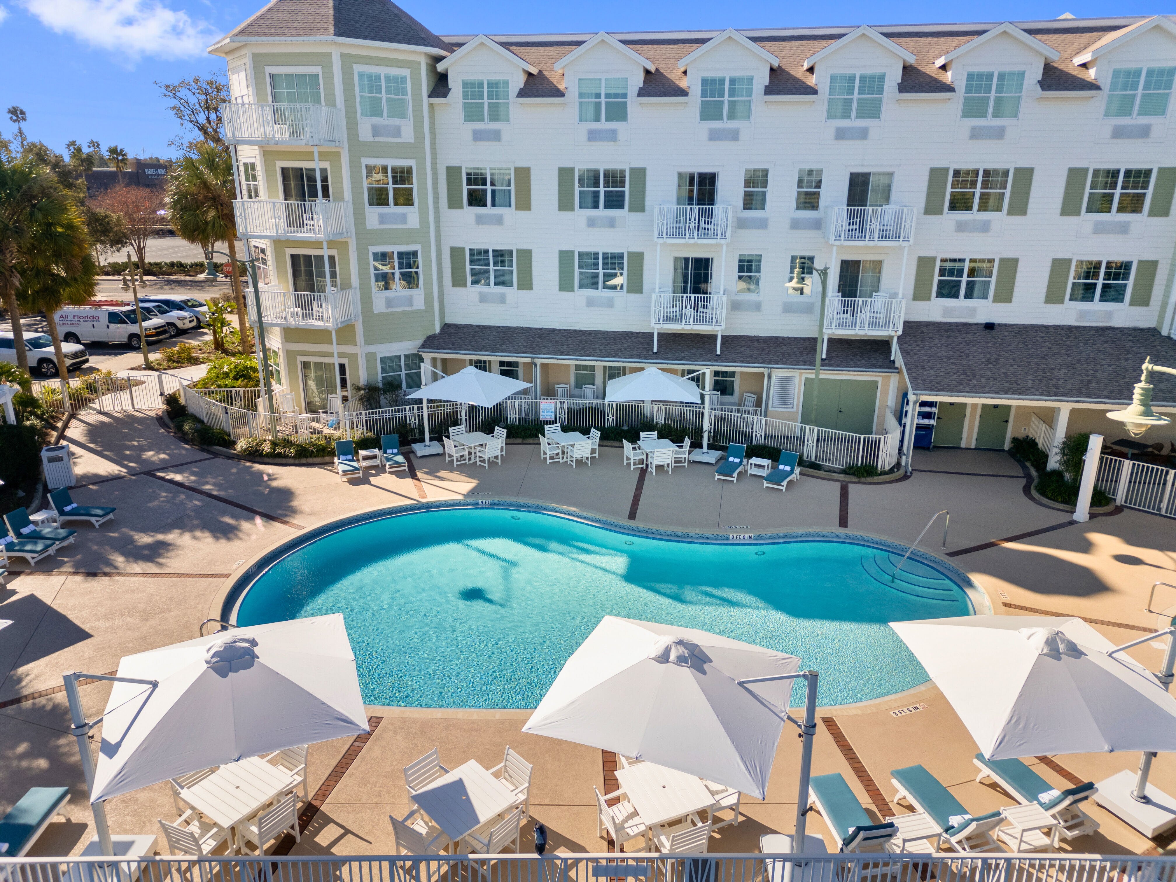 The Waterfront Inn-泳池