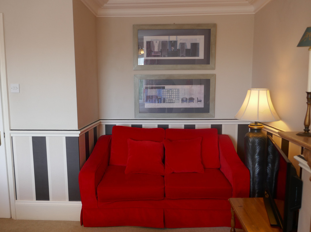 Kerrington House主图