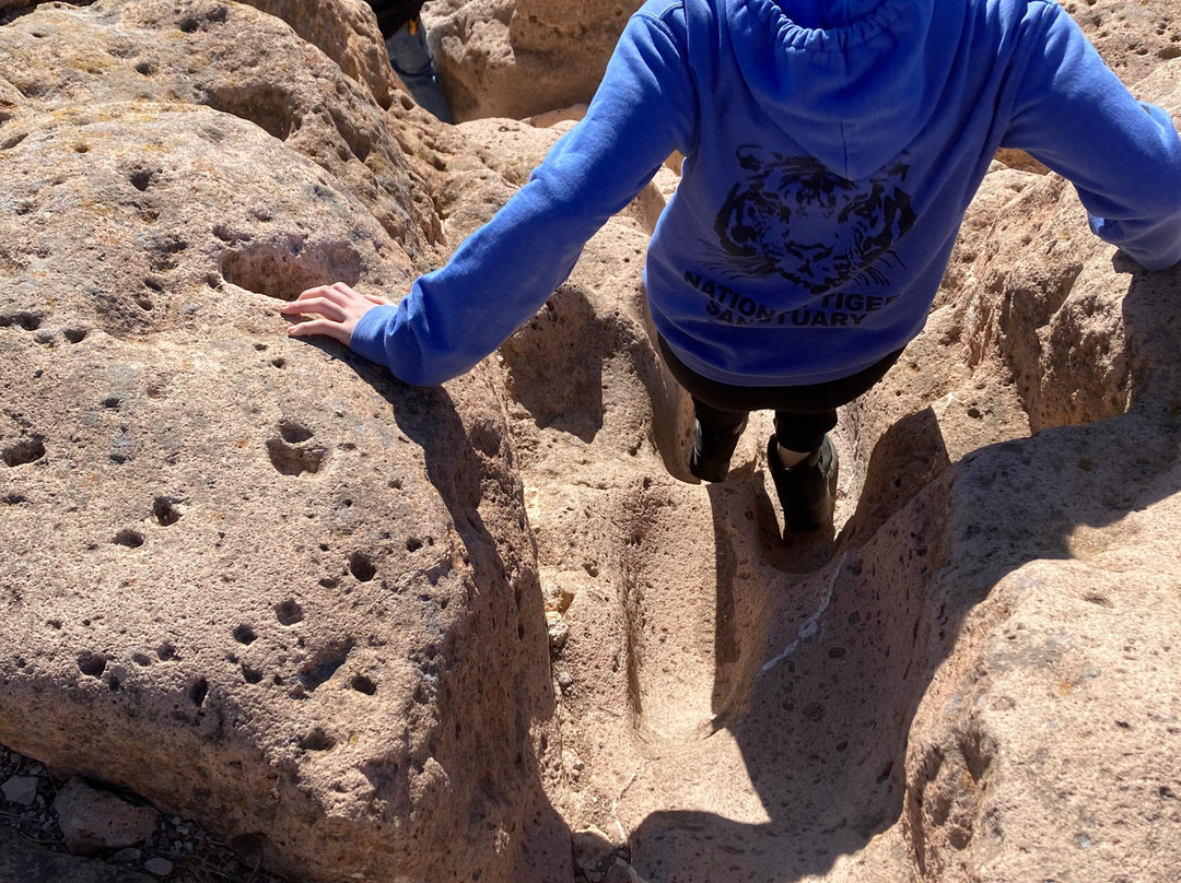 Puye Cliff Dwellings景点图片