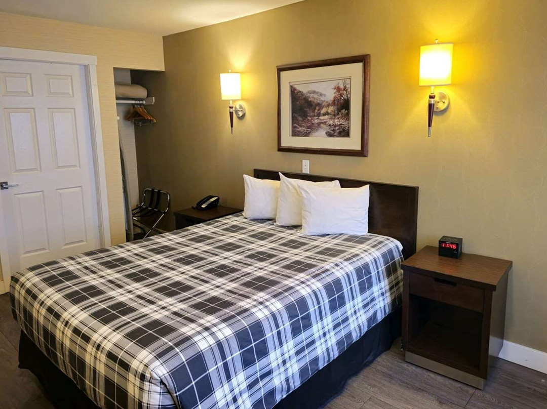 Rodeway Inn & Suites主图