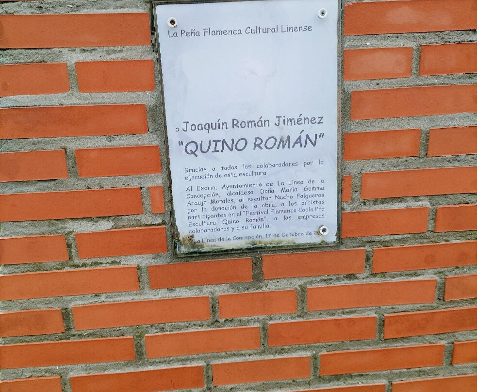 Jauquin Roman Jimenez Statue-拉利内阿必去景点