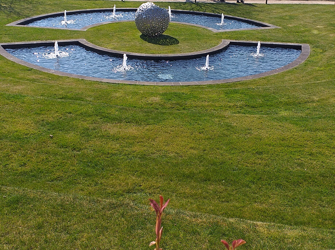 Riverhill Himalayan Gardens景点图片