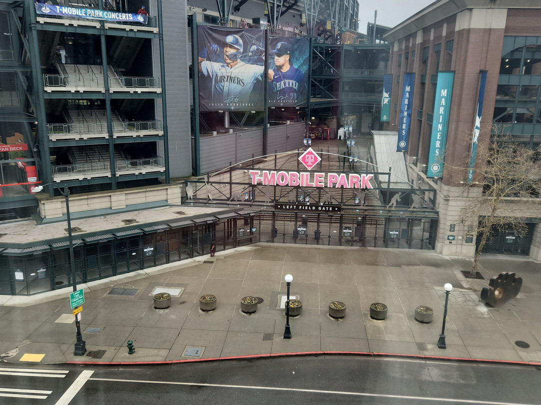 体育馆银云客栈酒店主图