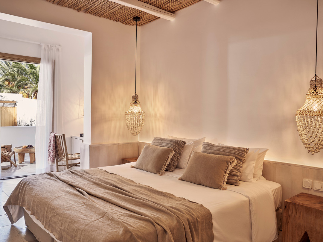 Dionysos Sea Side Resort主图