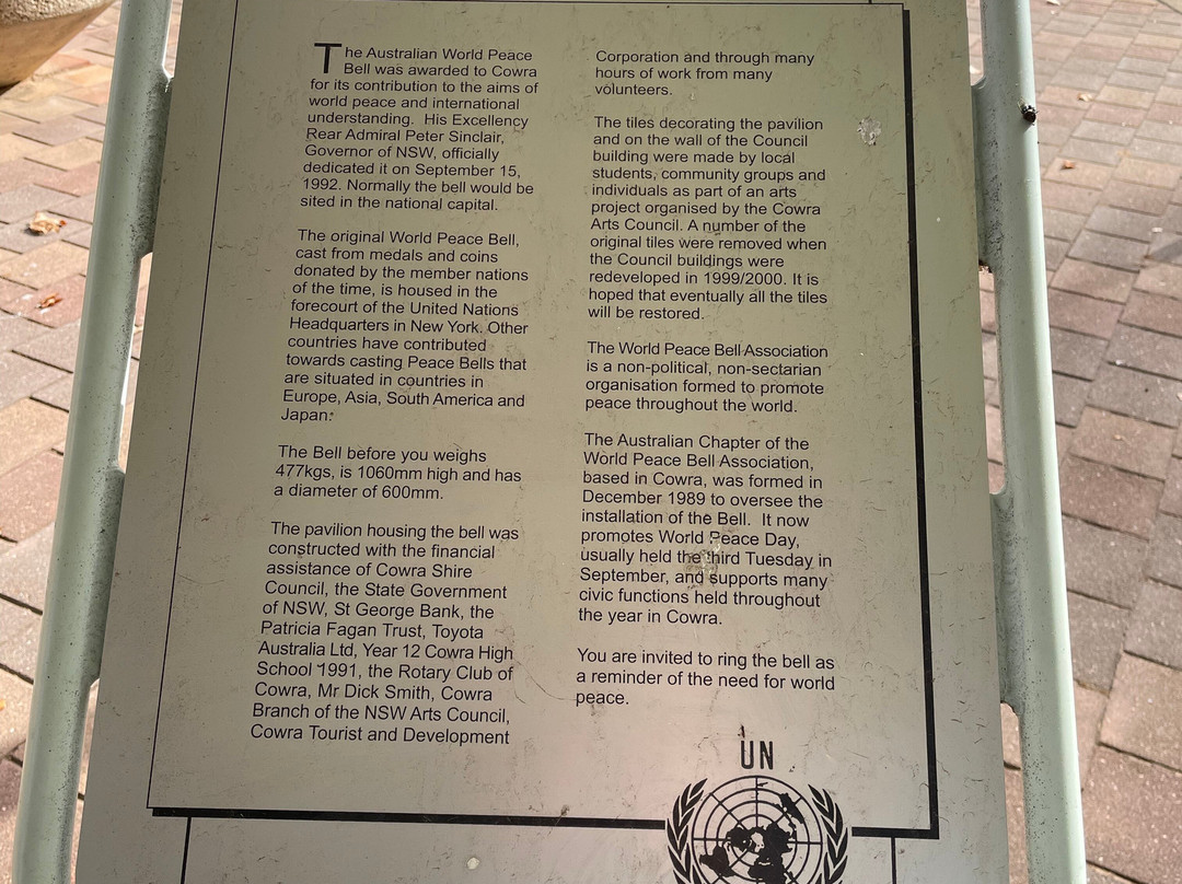 Australia's World Peace Bell景点图片