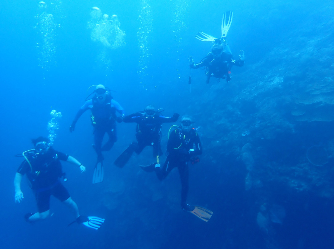 薄荷岛潜水俱乐部潜水中心-邦劳岛必去景点