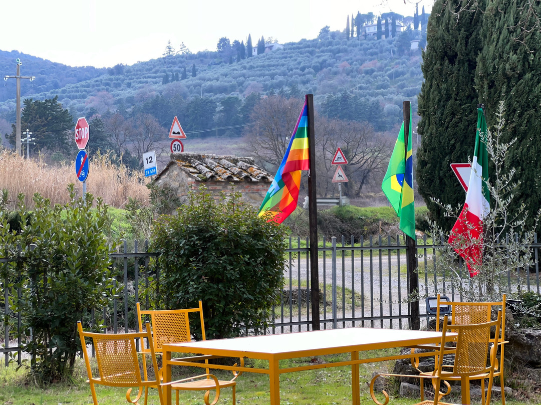 别墅湖泊酒店主图