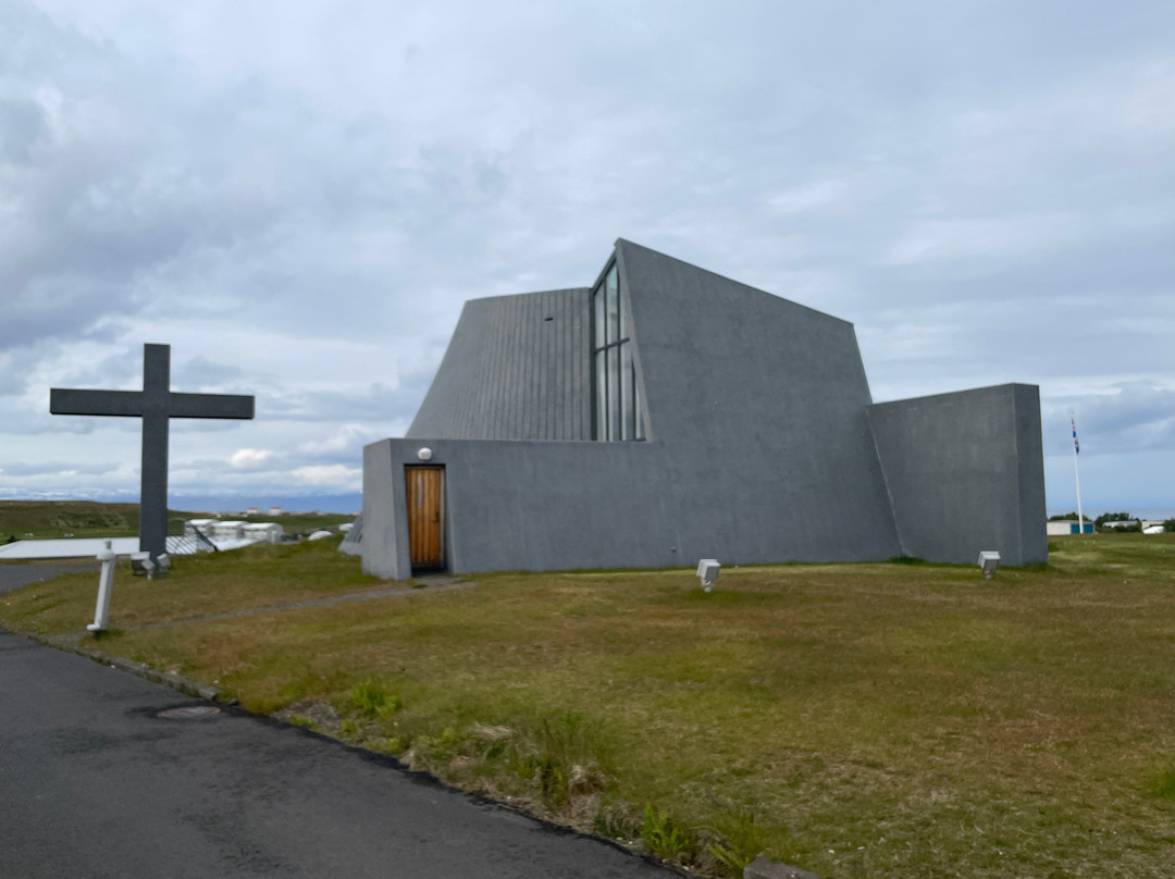 Blonduoskirkja-Blonduos必去景点