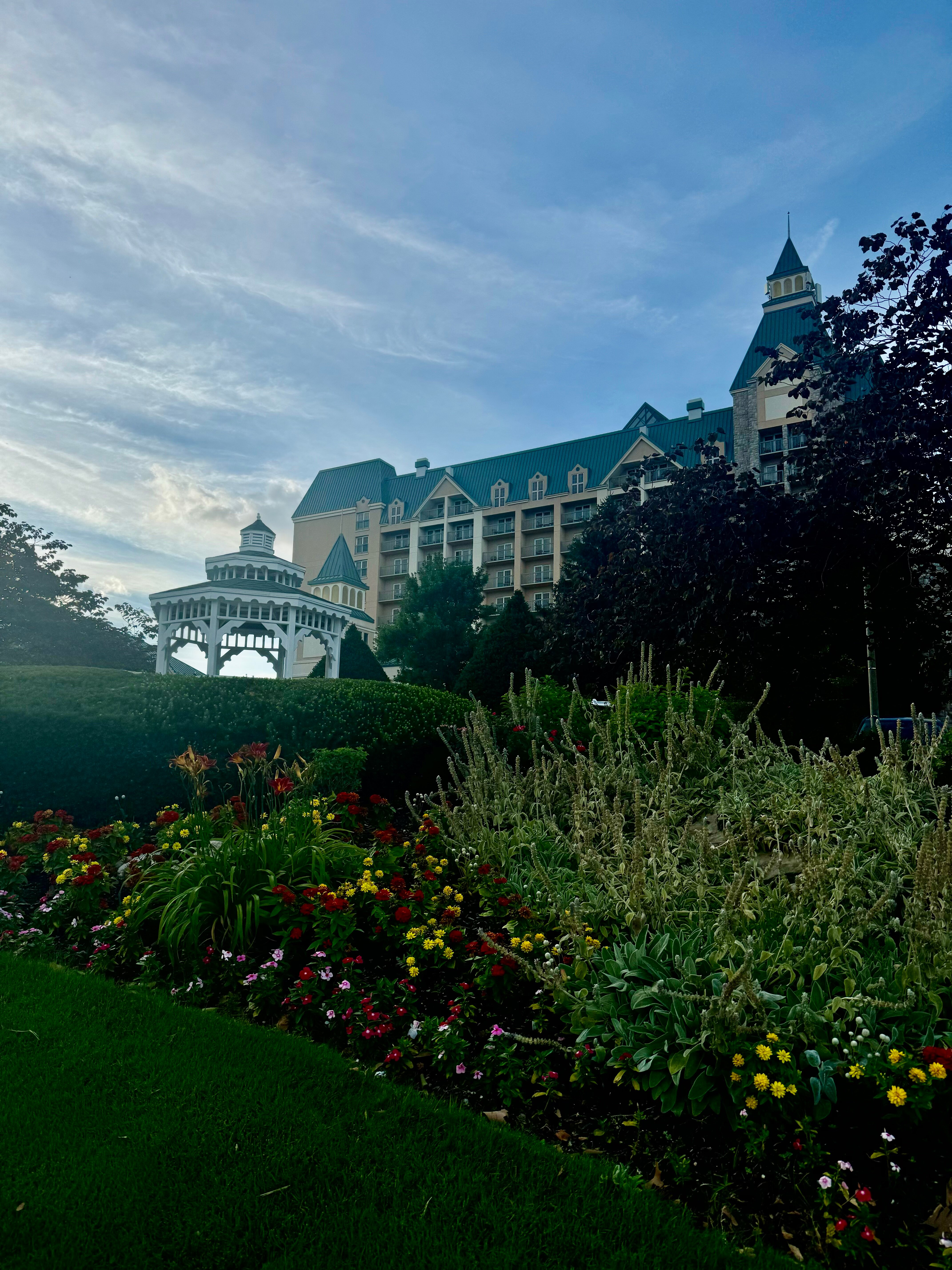 Chateau on the Lake Resort Spa & Convention Center-浴室