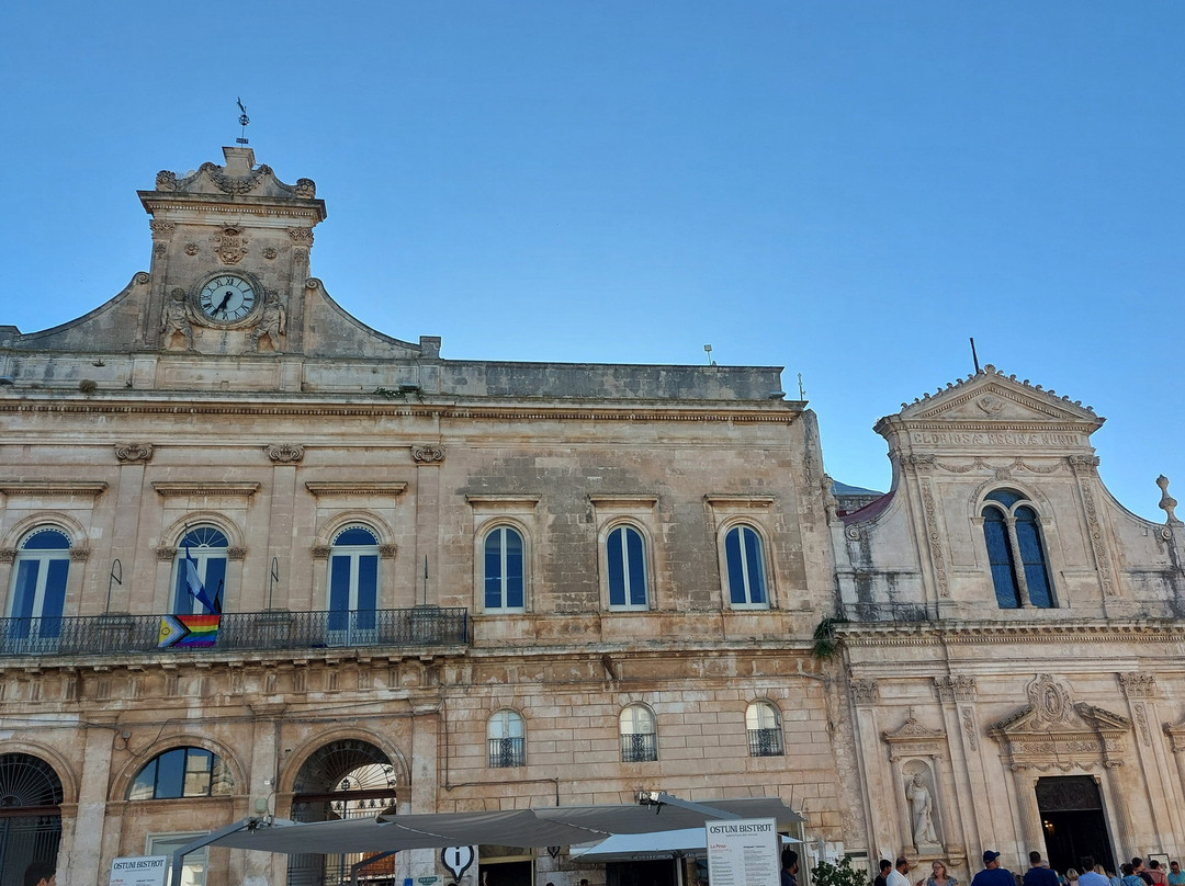 Piazza Della Libertà-奥斯图尼必去景点