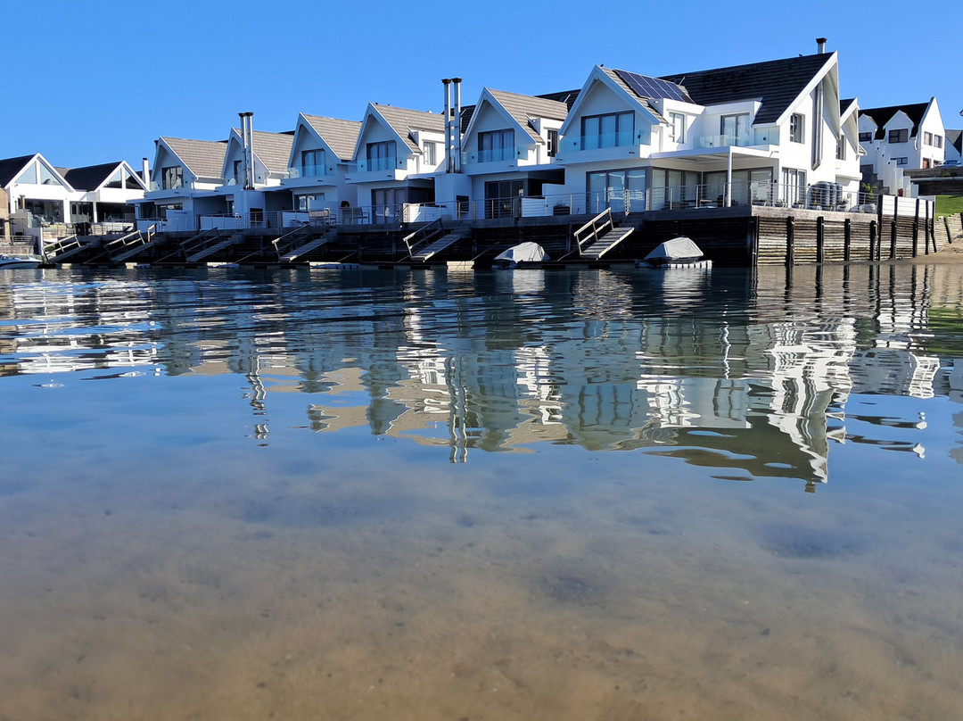 Royal Wharf Resort