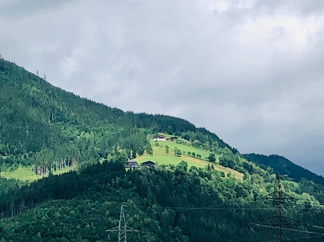 Hotel Lukashansl主图