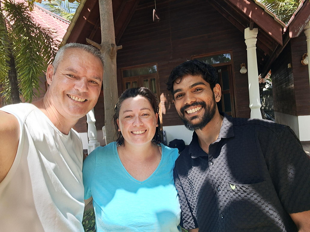 Elegant Green Beach Resort主图