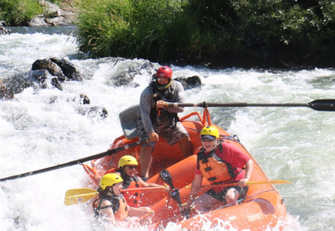 Rogue Rafting Company-Gold Hill必去景点