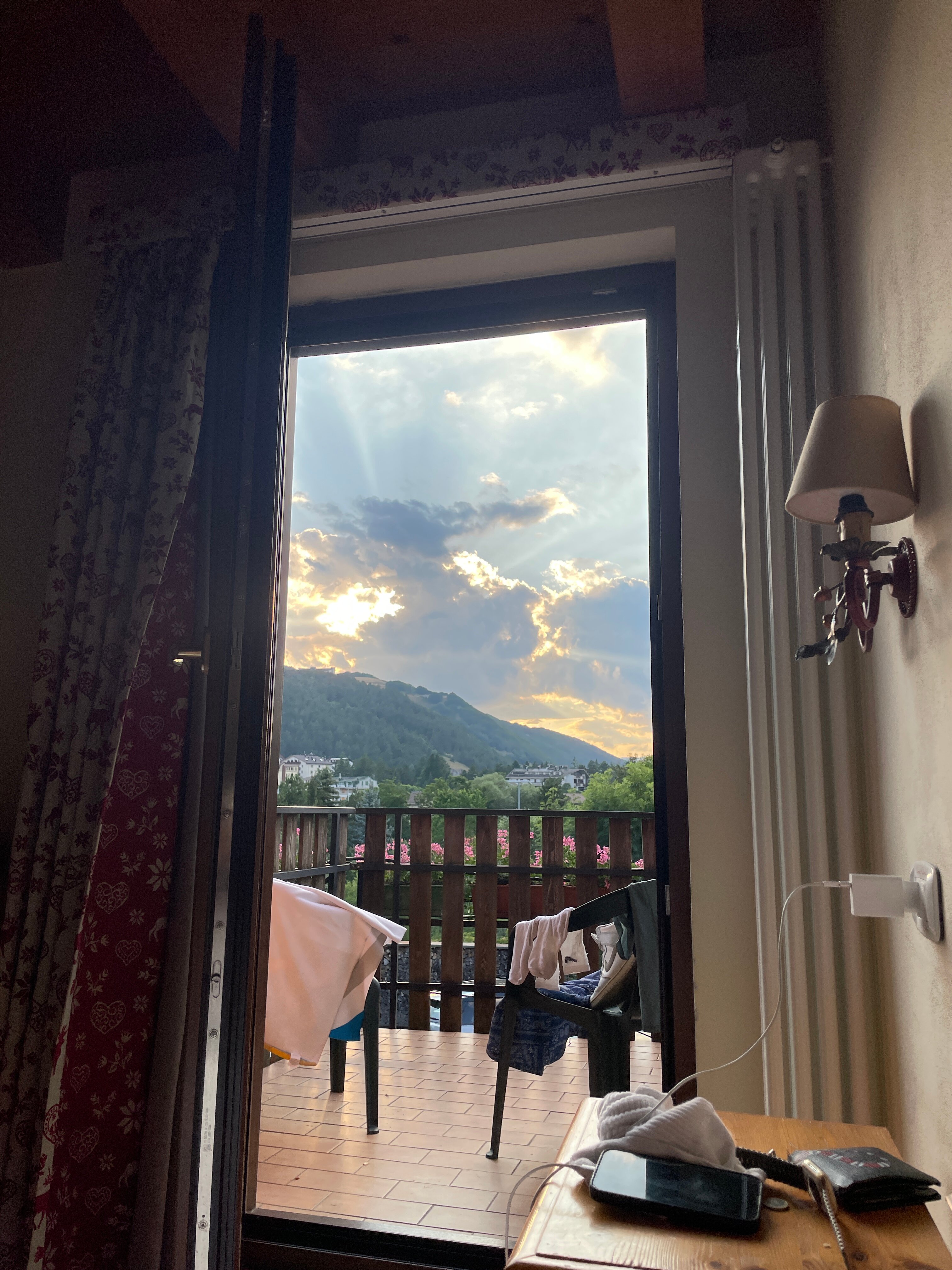 Hotel Garnì Astoria-官方