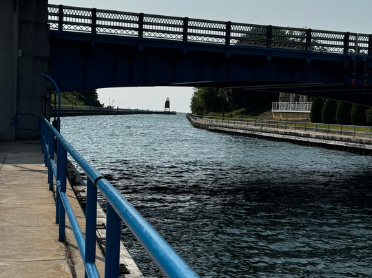 Michigan Beach Park-夏洛瓦必去景点