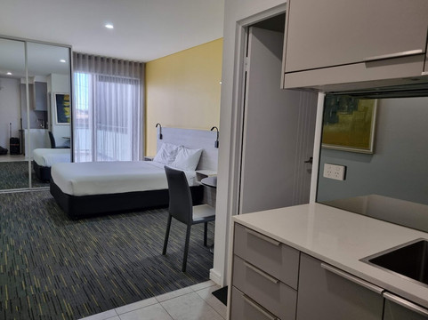 绿色广场价值酒店主图