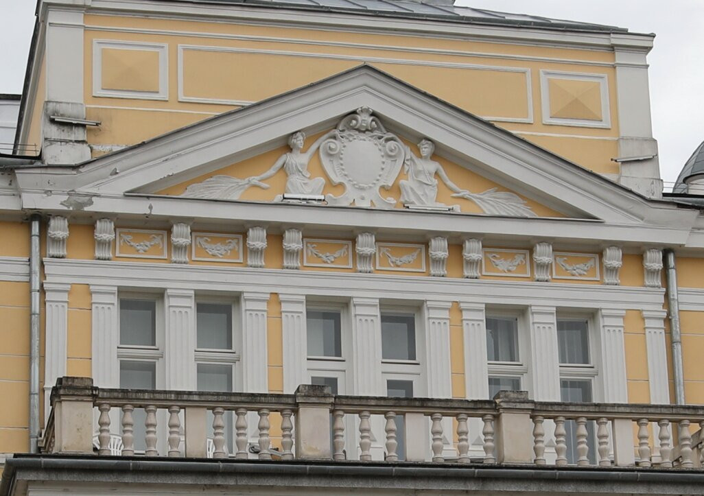 Palatul Culturii Din Bistrița-Bistrita Bargaului必去景点