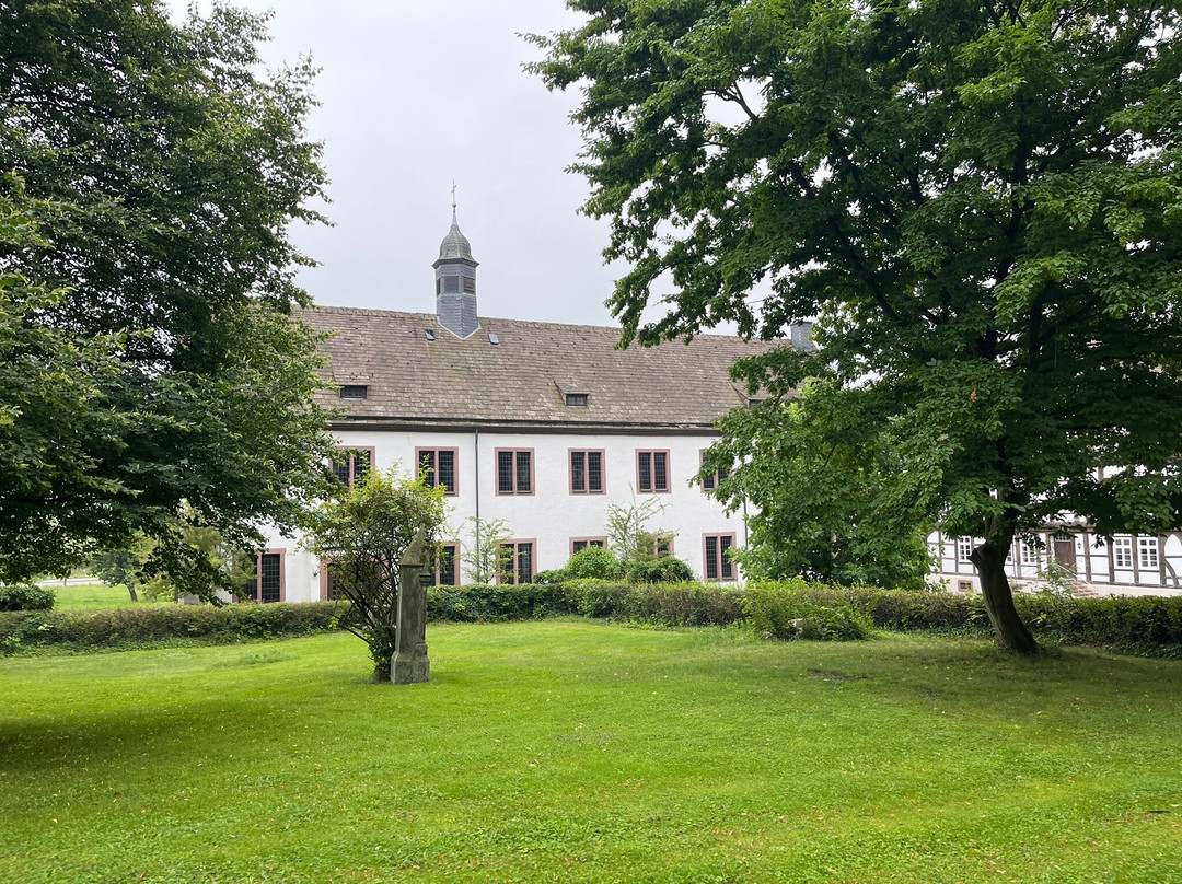 Kloster Falkenhagen-Lugde必去景点