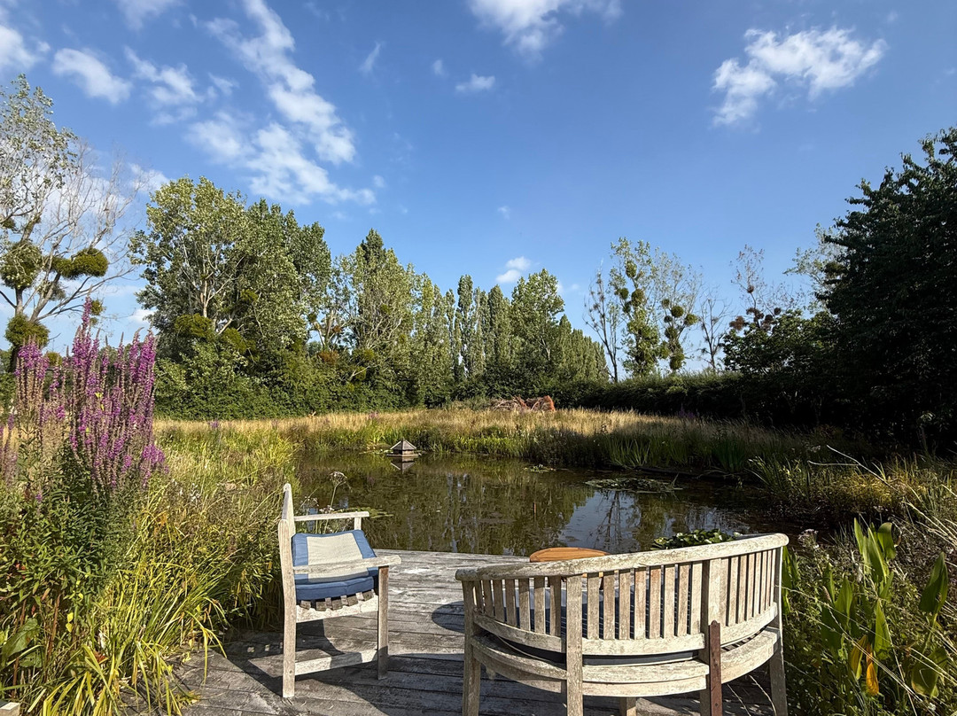 The Courtyard Cottage主图